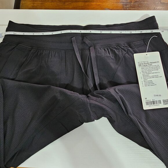 Lululemon Dance Studio Relaxed-Fit MR Cargo Pant - Black - W's Size M - LW5GILS - Picture 5 of 7